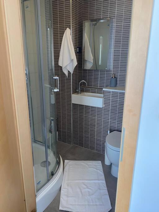 Apartamento Sea View - 2 Bedroom - West Pier -